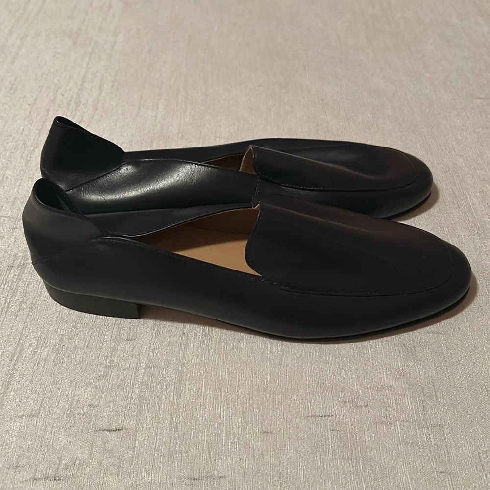 Talbots Rounded Toe Loafers - Picture 4 of 6